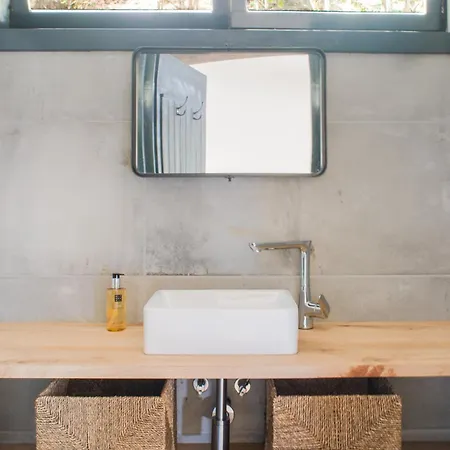 D'alijo Retreat Center Курортный комплекс Кабесейраш-ди-Башту