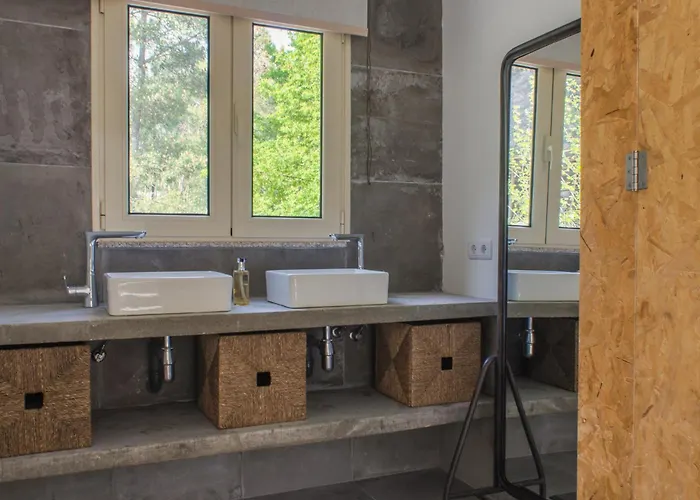 D'alijo Retreat Center Rezort