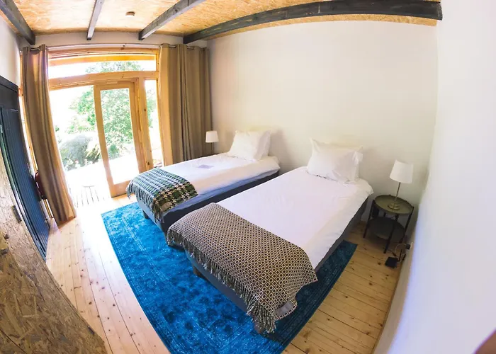 Feriested D'alijo Retreat Center *