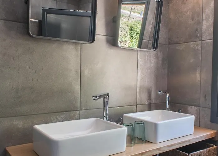 Feriested D'alijo Retreat Center *