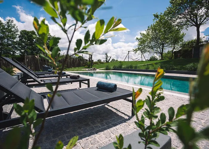 Feriested D'alijo Retreat Center *